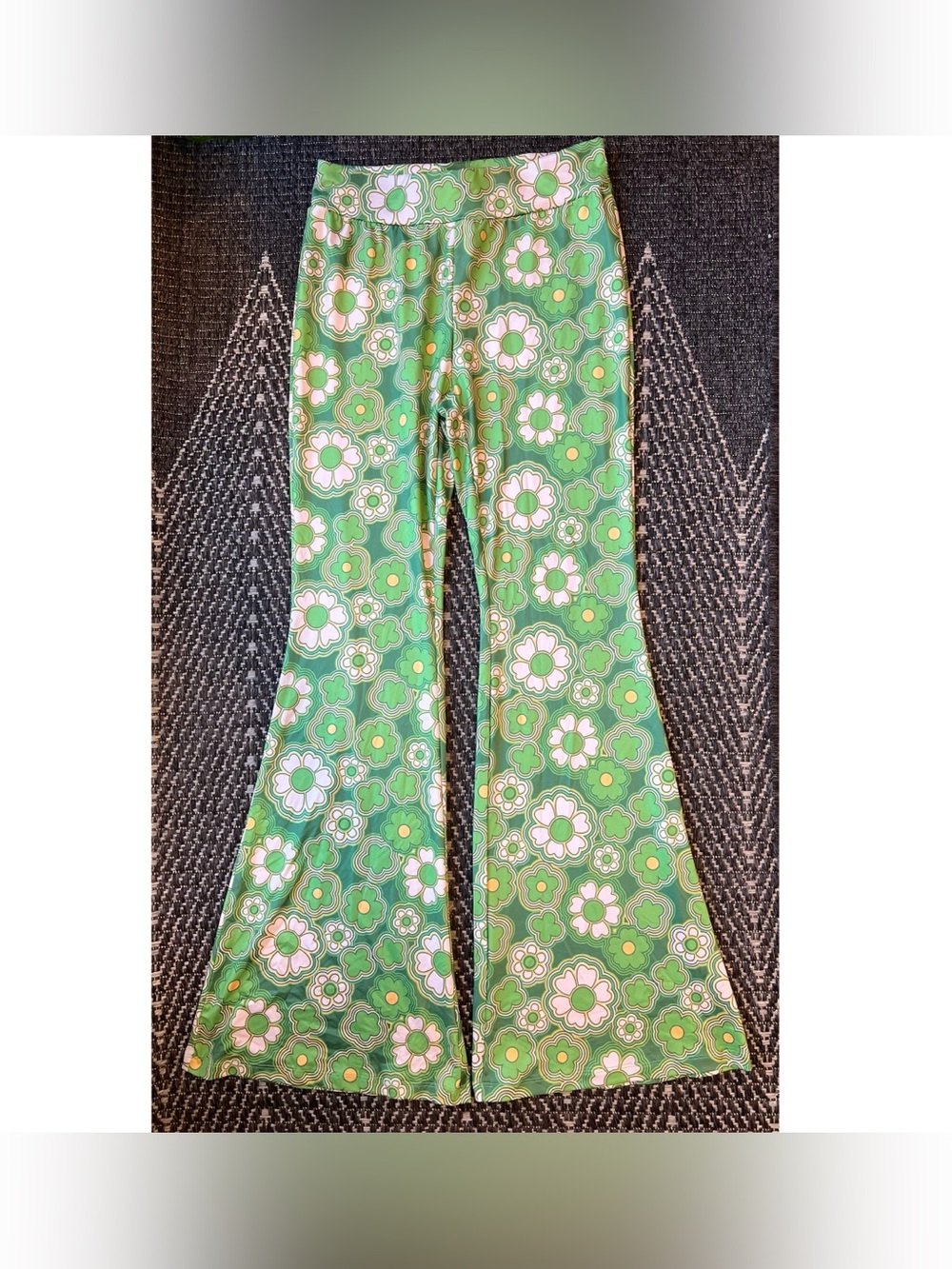 SHEIN Womens Retro Floral Print Flare Pants Green Yellow 70s Bell Bottoms L NEW